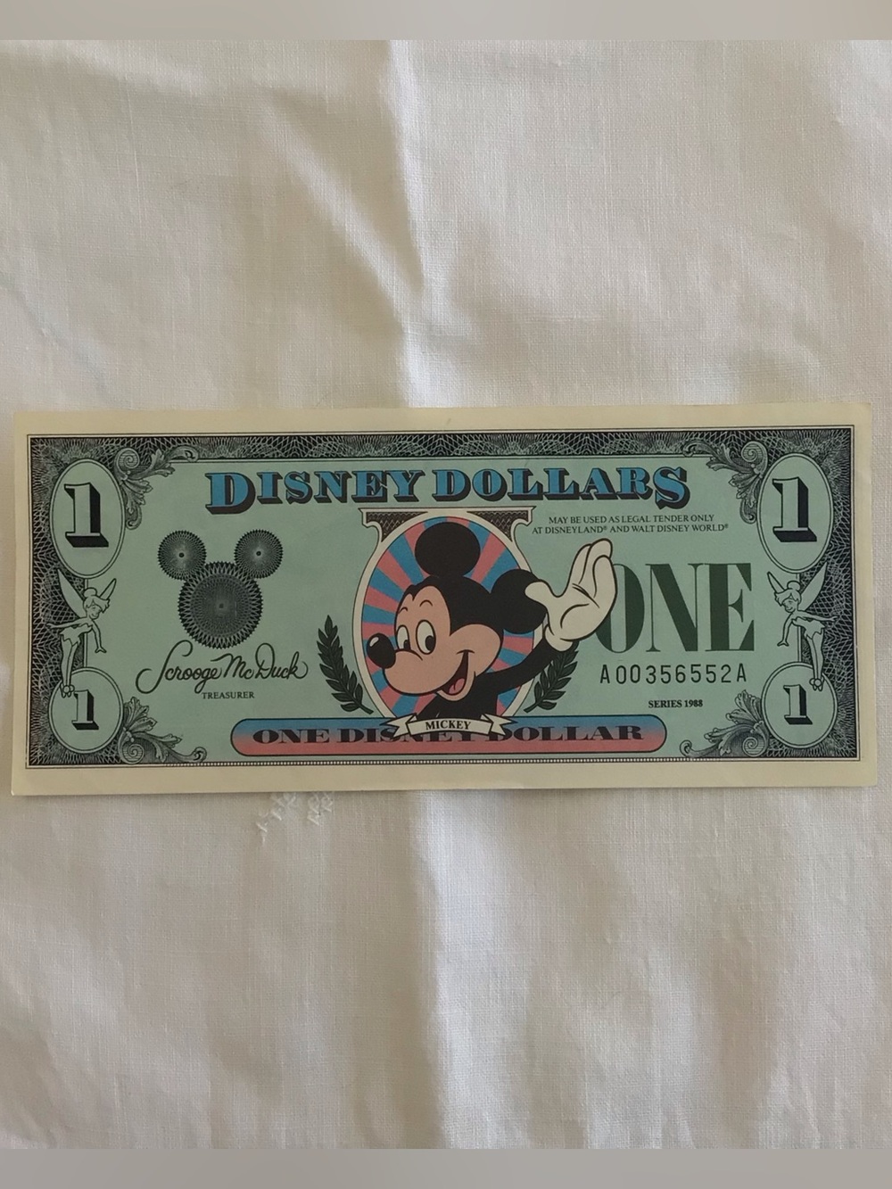 1988 Disney Dollar $1 Mickey Mouse Series A Vtg Uncirculated Souvenir Bill Retro